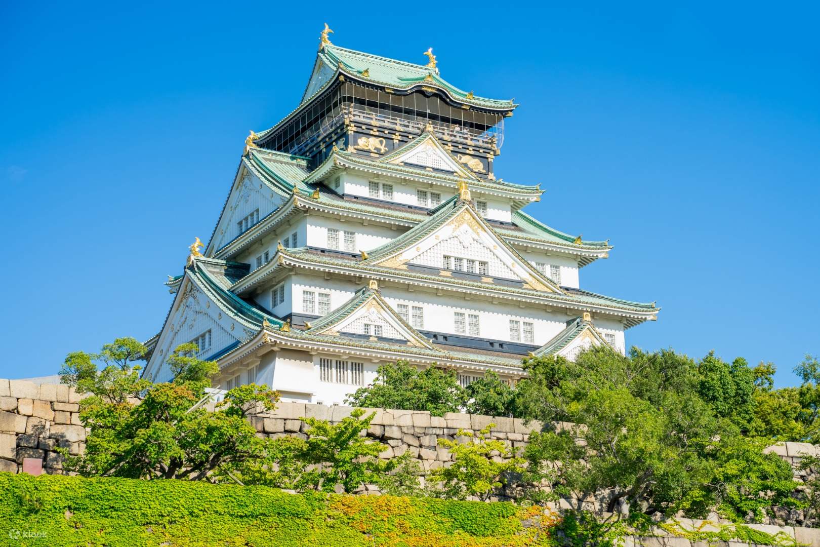 lau-dai-Osaka Castle-hanoitravel.jpg